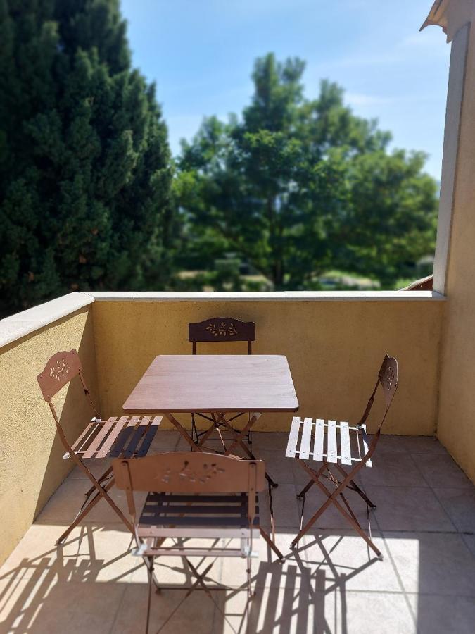 En Provence, Chez Stephanie Et Marcel Saint-Rémy-de-Provence Exterior foto